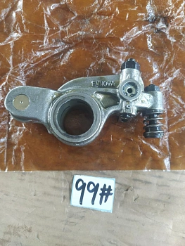 Коромысло выпускного клапана CA6DM
