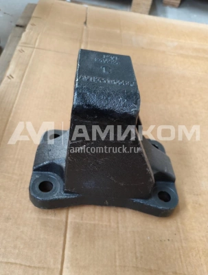 Кронштейн скольжения задней рессоры FAW J6