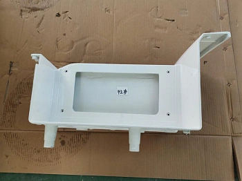 Корпус подножки R Faw J6 White