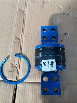 Сайлентблок V-образной тяги FAW J6 (бол) QINYAN 110*78 (8 отв)